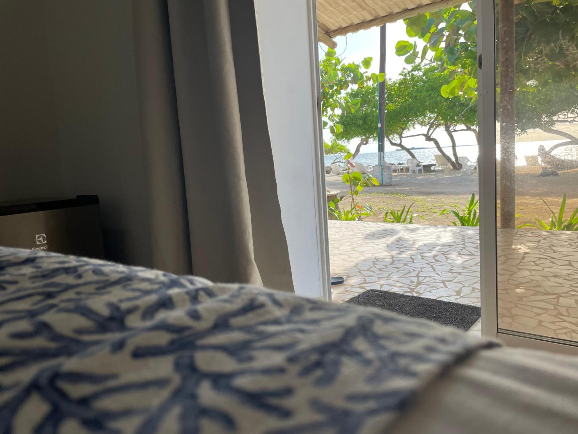 Carey Beach Isla Barú エクステリア 写真