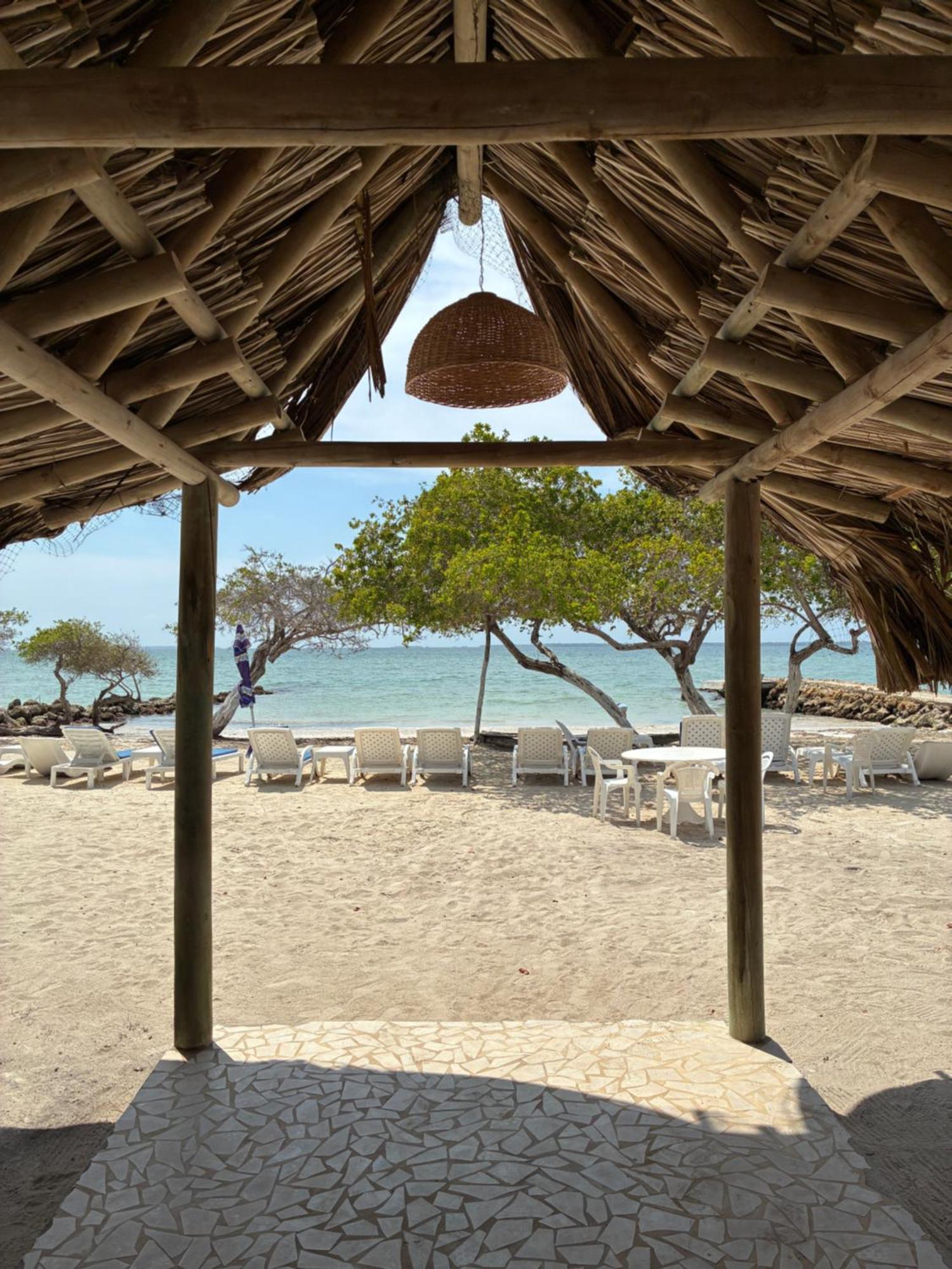 Carey Beach Isla Barú エクステリア 写真