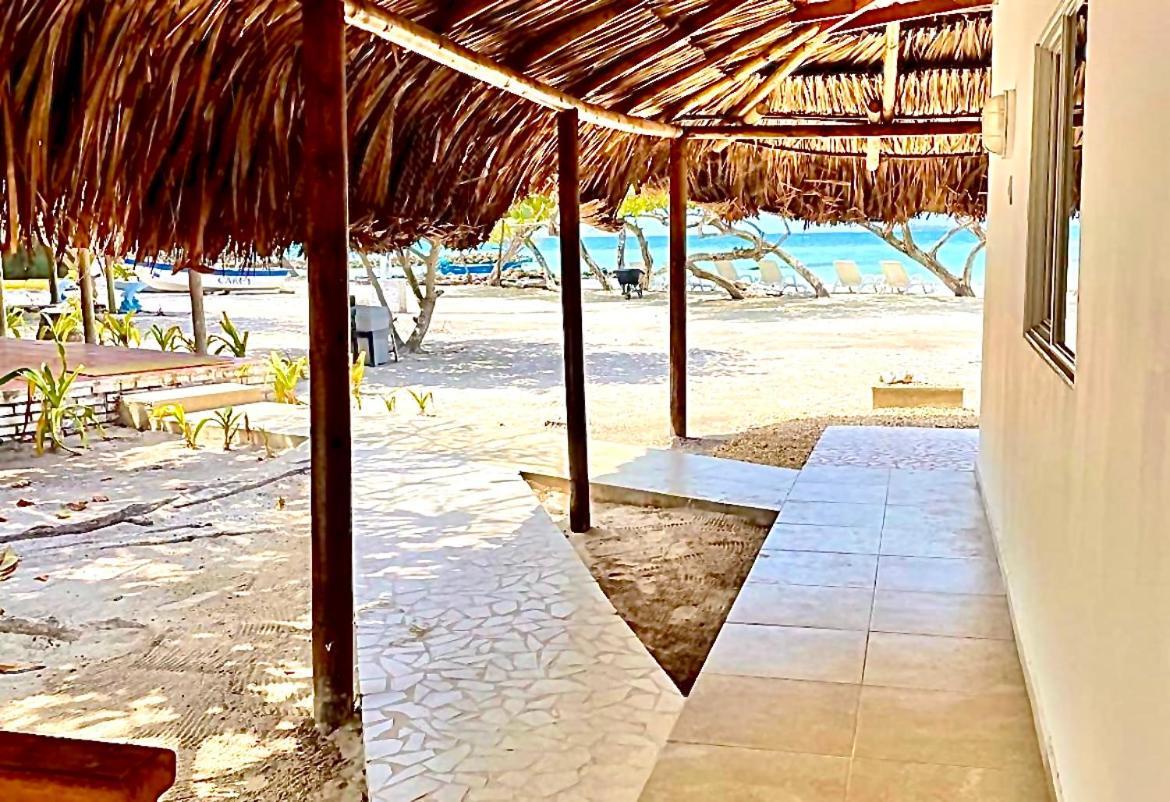 Carey Beach Isla Barú エクステリア 写真